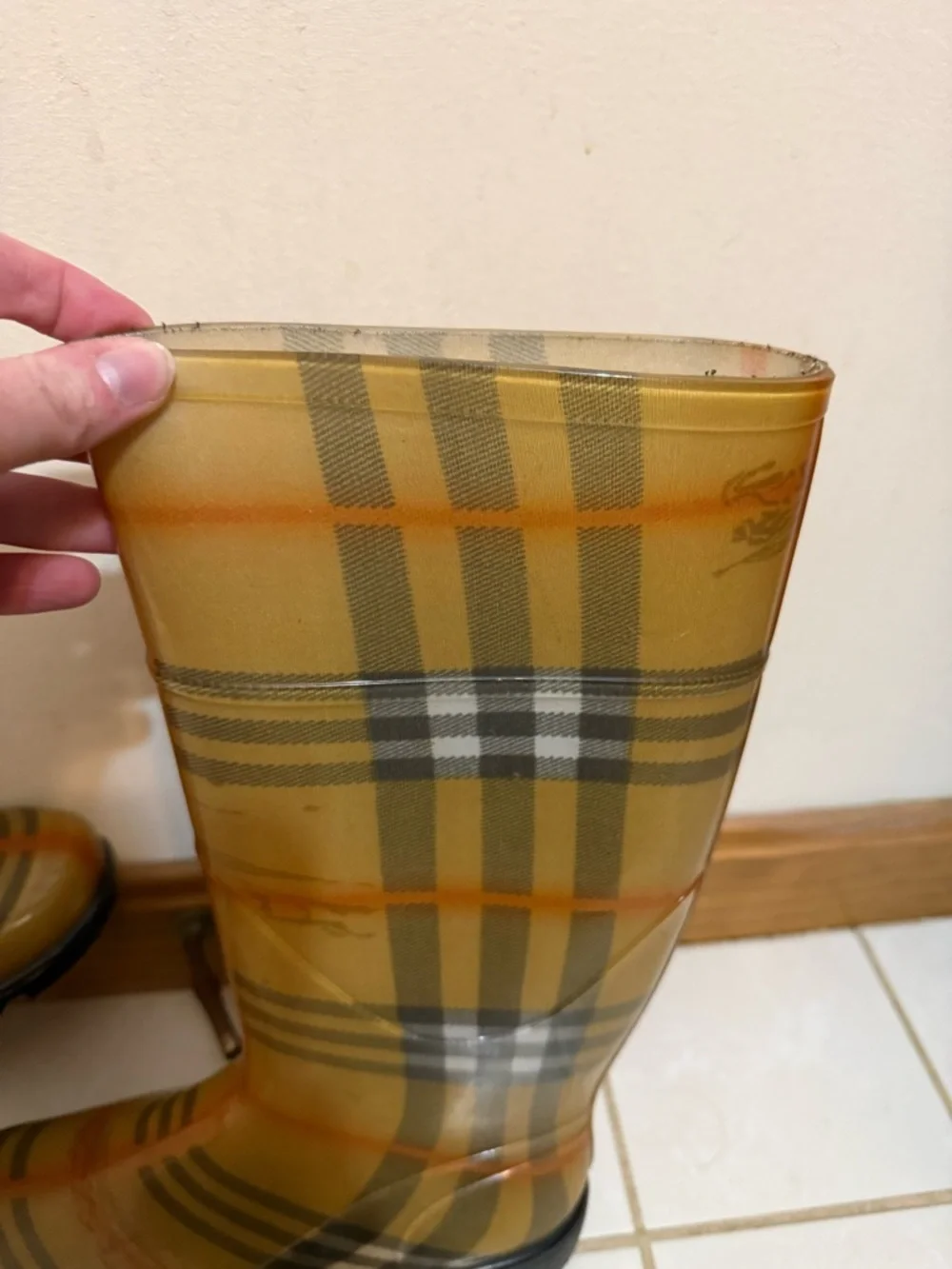 Burberry | Classic Plaid Rain Boots Italian size 37